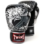 Găng Twins FBGVL3-52 Boxing Gloves Rồng Nagas